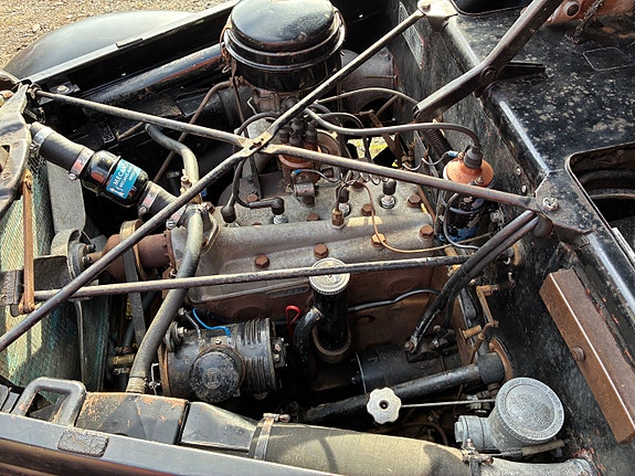 Mercedes-Benz 170 S 9 of 13