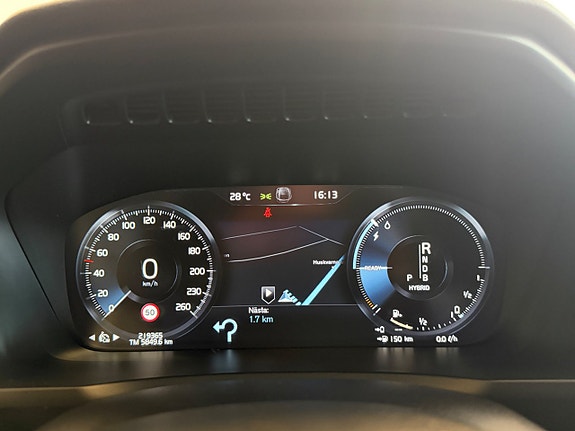 Volvo XC90 24 of 30