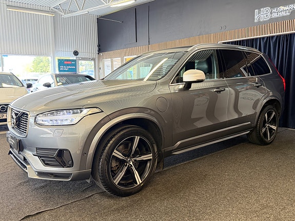 Volvo XC90 3 of 30