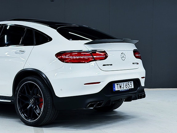 Mercedes-Benz GLC63 14 of 30