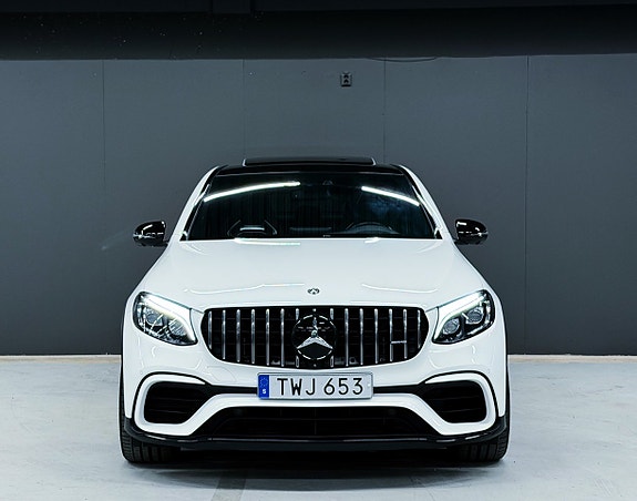 Mercedes-Benz GLC63 4 of 30