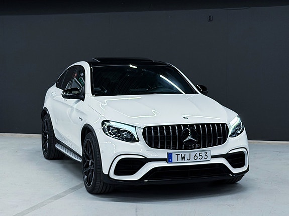 Mercedes-Benz GLC63 18 of 30