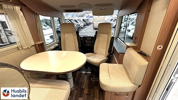 Knaus Sky I 650LG/HELINTEGRERAD UNDER 7 M 4 of 16