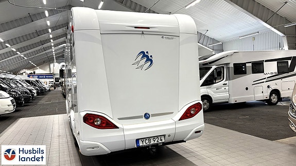 Knaus Sky I 650LG/HELINTEGRERAD UNDER 7 M 3 of 16