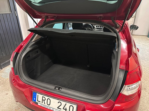 Citroen C4 12 of 16