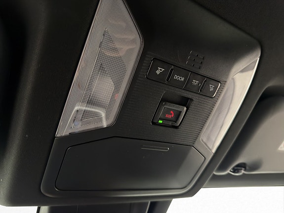 Toyota RAV4 Plug-in Hybrid 24 of 30