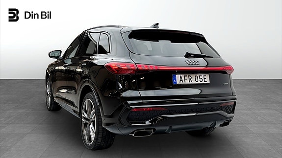 Audi Q5 3 of 18