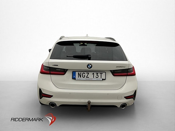 BMW 330e 7 of 30