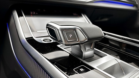 Audi Q7 16 of 17