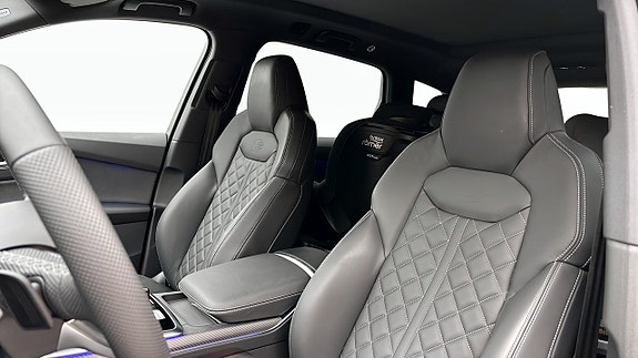 Audi Q7 8 of 17