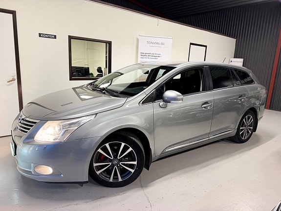 Toyota Avensis 7 of 20