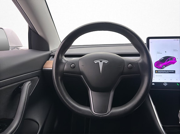 Tesla Model 3 23 of 30
