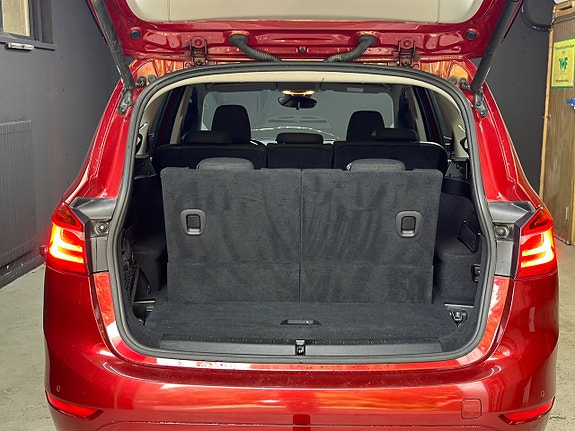 BMW 218i 20 of 21
