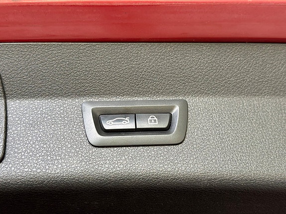 BMW 218i 21 of 21