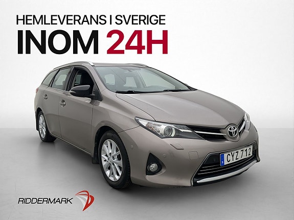 Toyota Auris 3 of 30