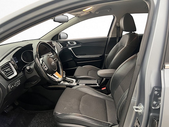 Kia Ceed 12 of 30