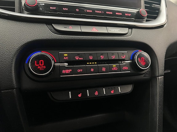 Kia Ceed 25 of 30