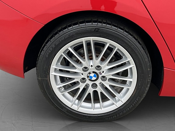 BMW 118i 29 of 30