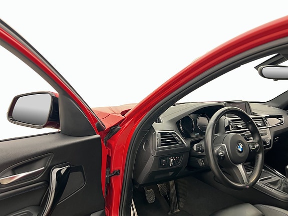 BMW 118i 10 of 30