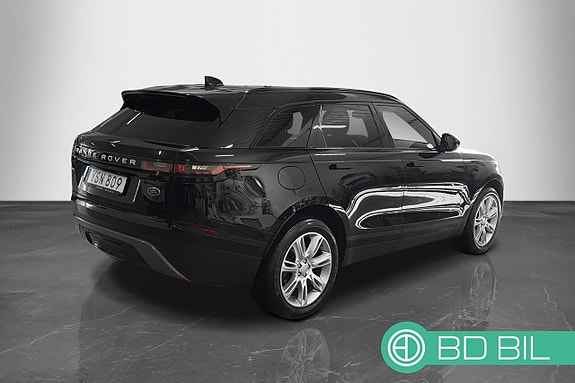Land Rover Range Rover Velar 4 of 18
