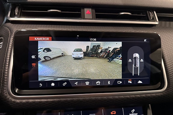 Land Rover Range Rover Velar 17 of 18