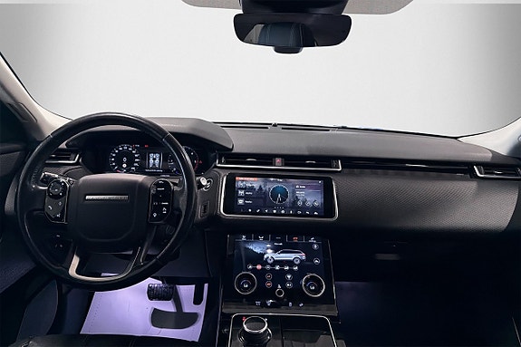 Land Rover Range Rover Velar 7 of 18