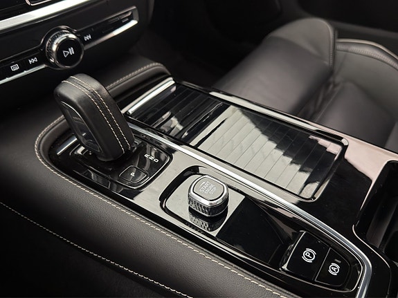 Volvo S60 29 of 30