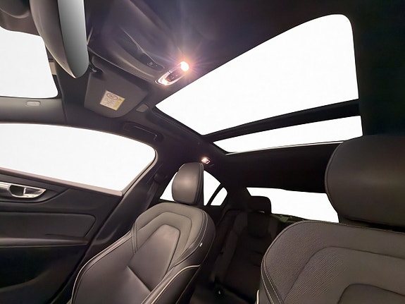 Volvo S60 17 of 30