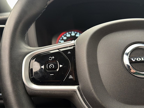 Volvo S60 19 of 30