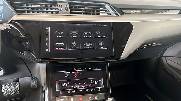 Audi Q8 9 of 21
