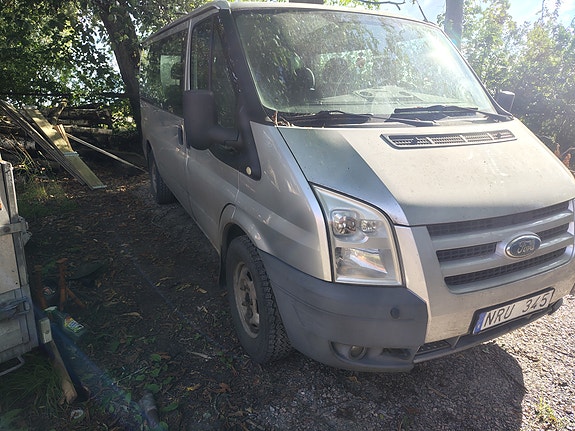 Ford Transit 4 of 7