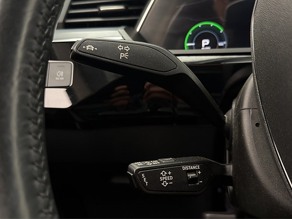 Audi e-tron 17 of 30