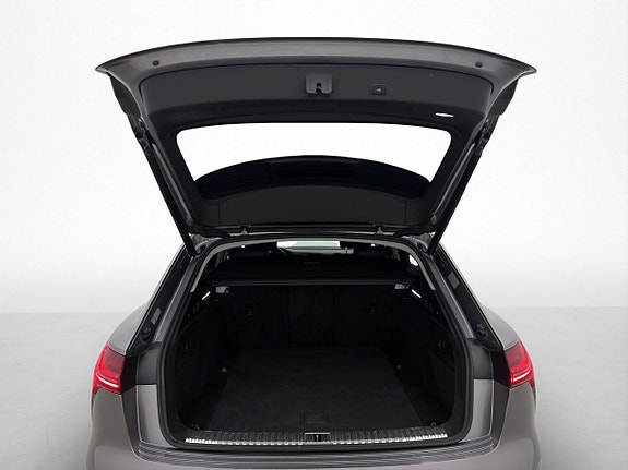 Audi e-tron 30 of 30