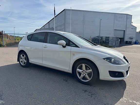 Seat Leon 9 of 23