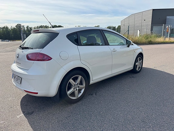 Seat Leon 7 of 23