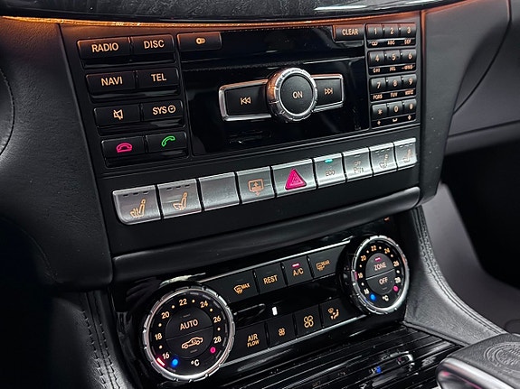 Mercedes-Benz CLS63 25 of 30