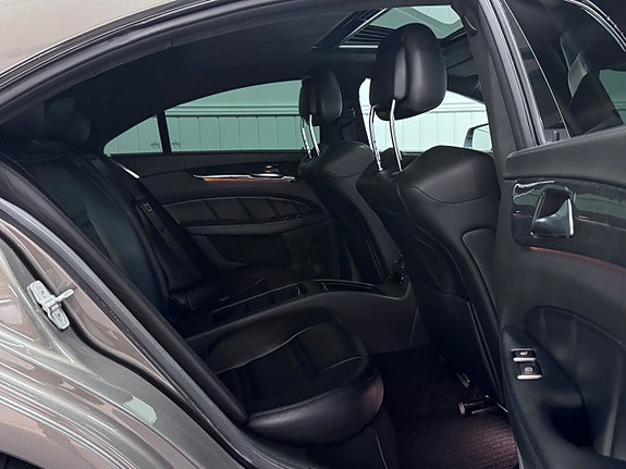 Mercedes-Benz CLS63 19 of 30