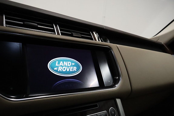 Land Rover Range Rover 19 of 30