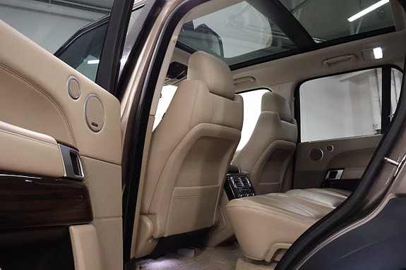 Land Rover Range Rover 23 of 30