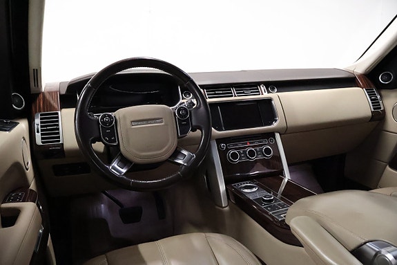 Land Rover Range Rover 14 of 30