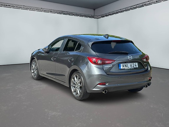 Mazda 3 5 of 13