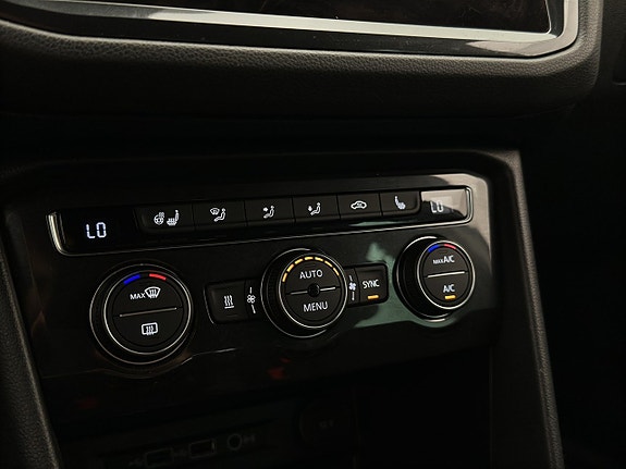 Volkswagen Tiguan 25 of 30