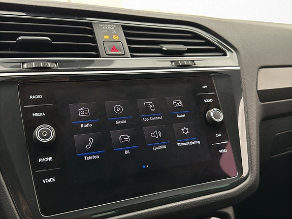 Volkswagen Tiguan 23 of 30