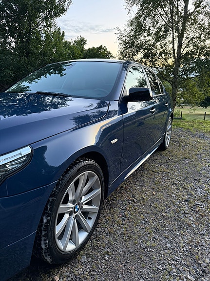 BMW 530xd 3 of 22