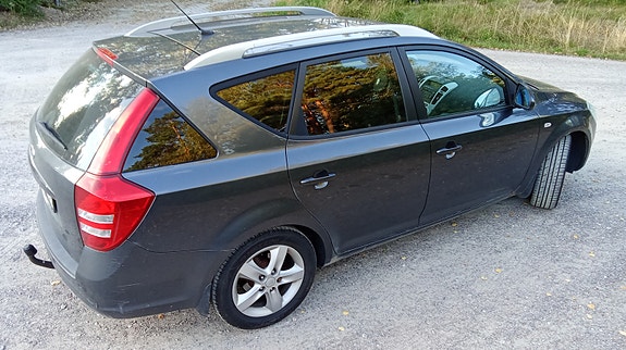 Kia Ceed 5 of 8