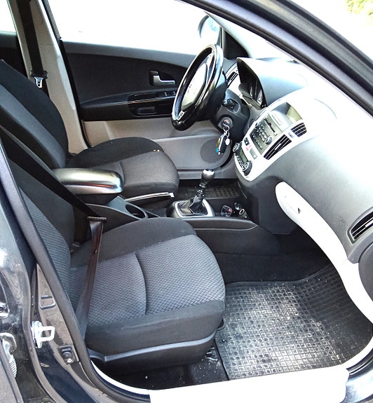 Kia Ceed 7 of 8