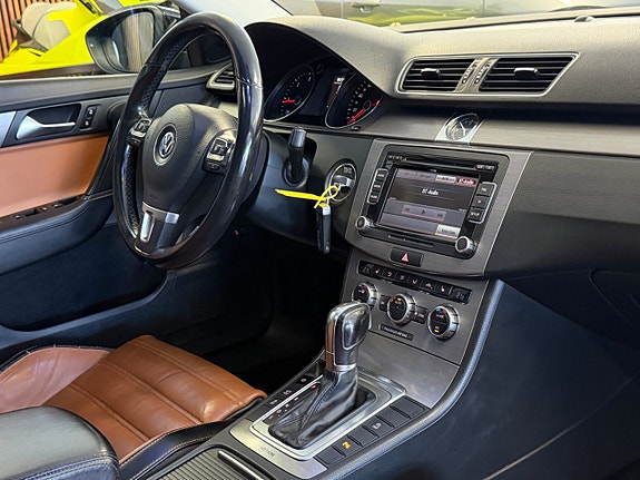 Volkswagen Passat 9 of 20