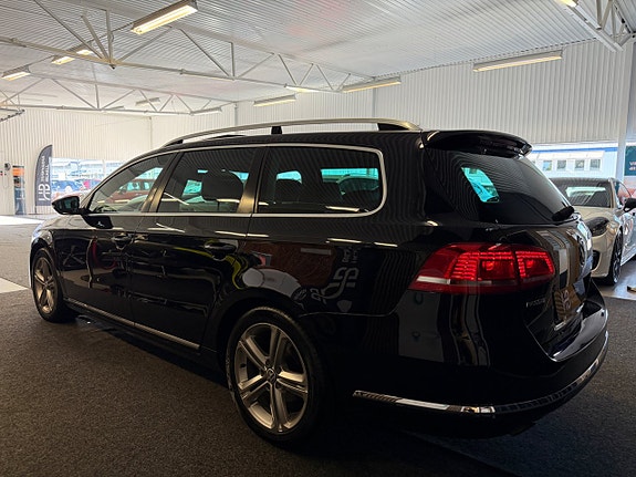 Volkswagen Passat 4 of 20