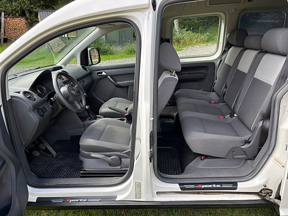 Volkswagen Caddy 5 of 10
