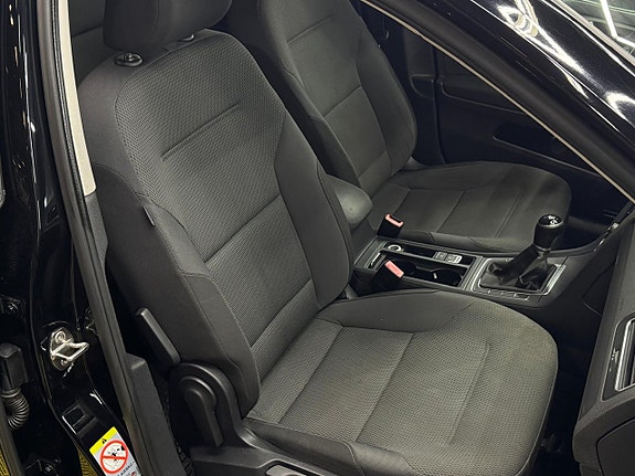 Volkswagen Golf I 19 of 23